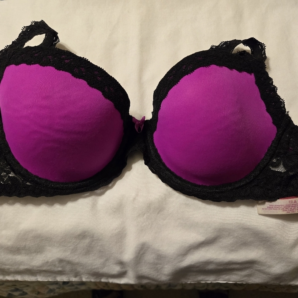 Victoria's Secret PINK Purple & Black Lace Wing Demi Underwire Bra Size 34C